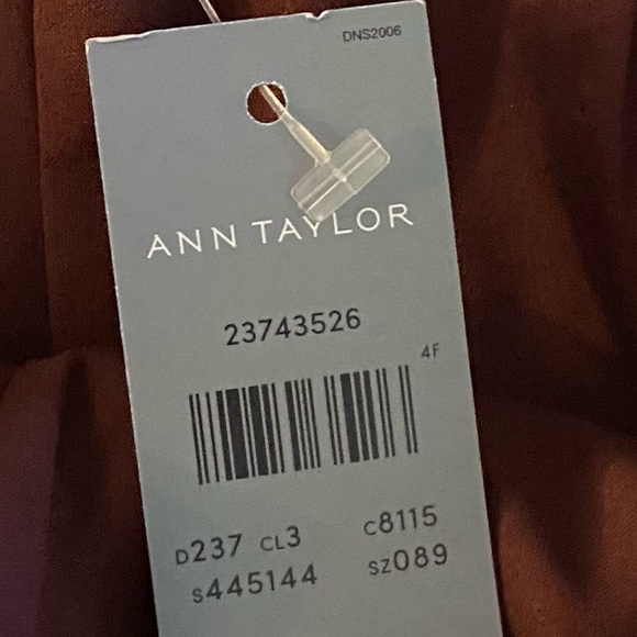 NWT Ann Taylor Purple Pencil Skirt Sz. 8P - Picture 6 of 6